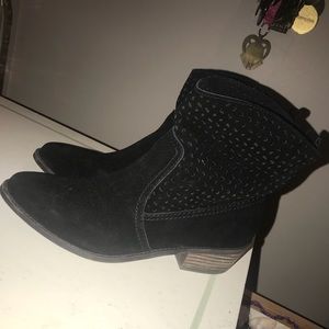 Black American eagle booties